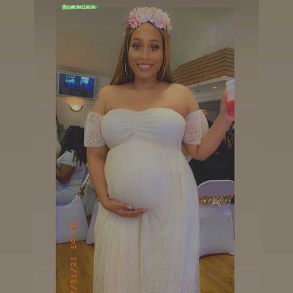 Meet your Posher, AmberJ. - Picture 1 of 5